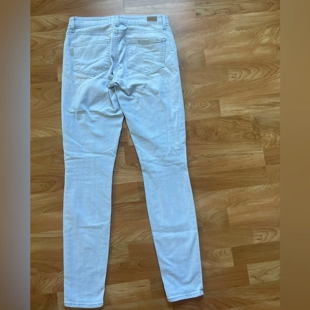 Paige Jeans Style:Verdugo Ultra skinny Ripped